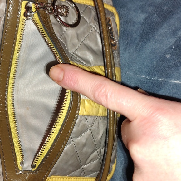 Coach Poppy Ski Bunny 15871 Quilted Nylon & Patent Leather shoulderbag. GUC. - Picture 13 of 16